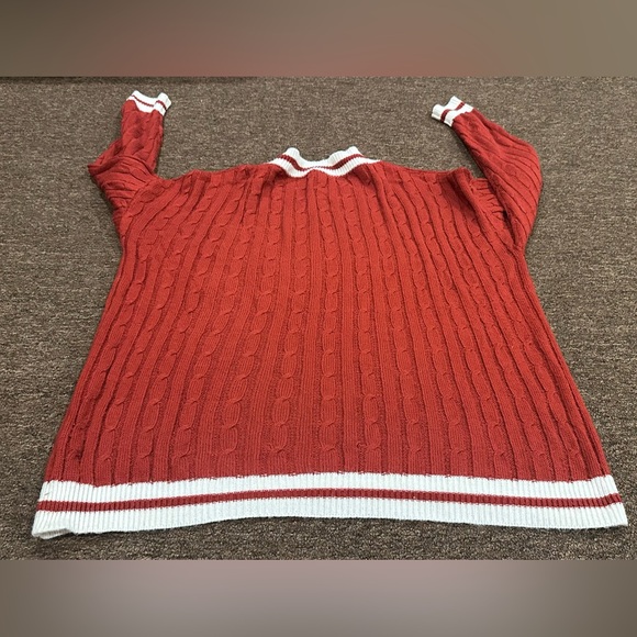 EUC! Get 3! Women's Cable Knit V neck preppy Sweater Trio Green, White Red🇮🇹 - Picture 7 of 10